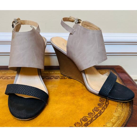 CL by Chinese Laundry Womens Baja 2 Toned Taupe Black 3" Wedge Sandals Size 8.5 - Picture 1 of 9